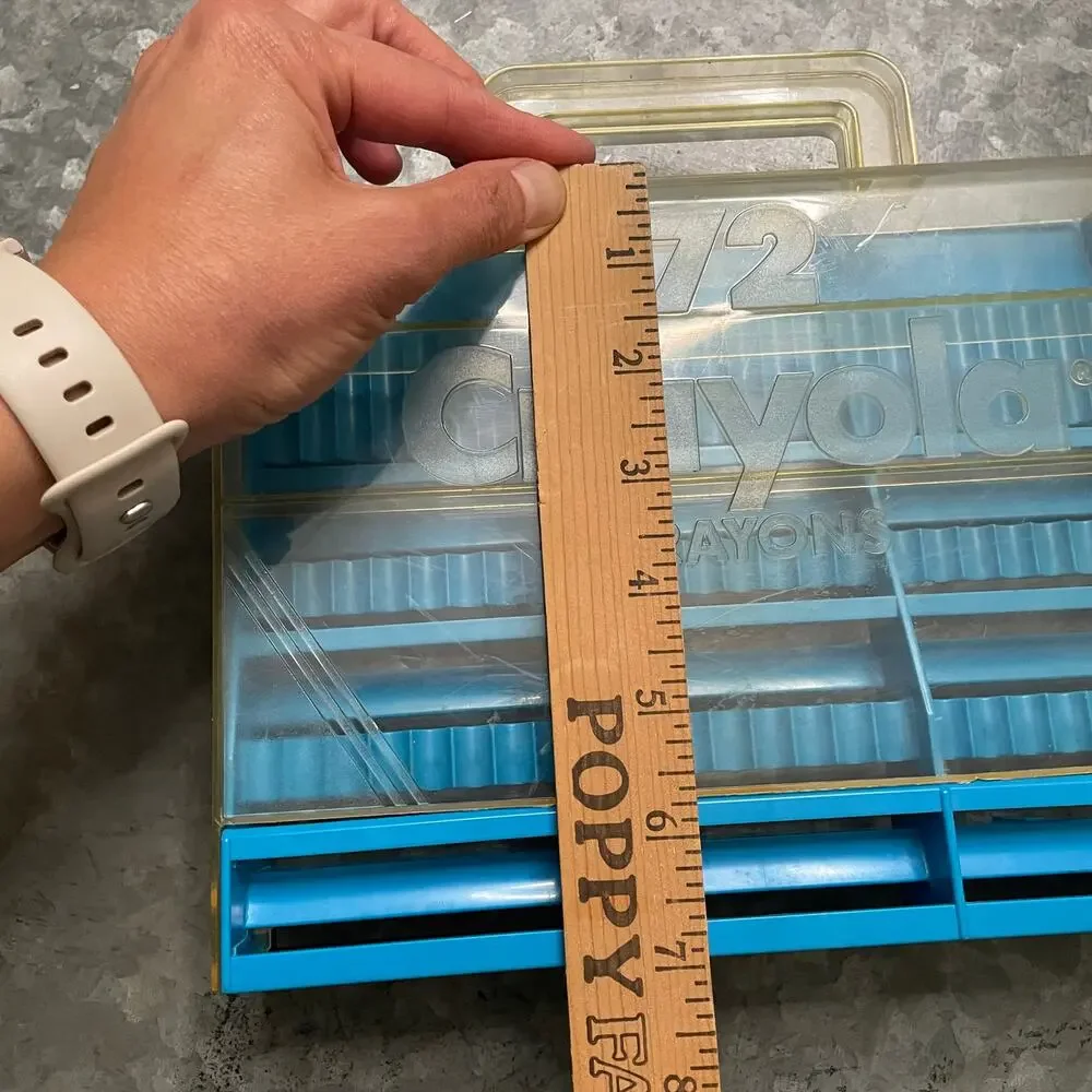 Vintage 72 Crayola Crayons Carrying Case Blue School Art